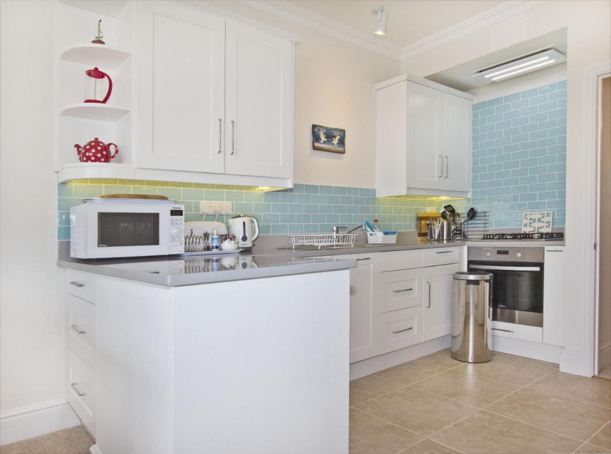 Beautiful Aberdovey Seafront Apartment 2 Aberdyfi Exterior foto